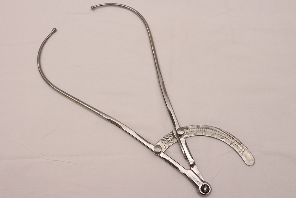 A pelvimeter, used to measure a pregnant woman's pelvis.