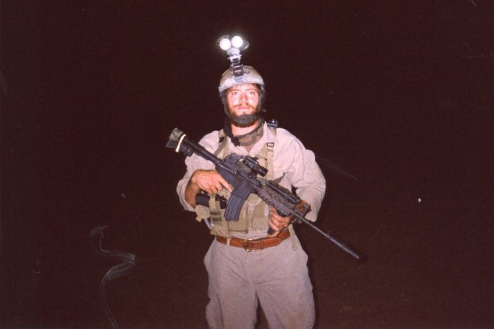 Alumnus and FNP Rhys Williams in Afghanistan in 2003
